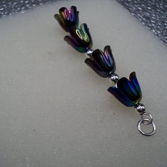 Iridescent Lilly of the Valley earrings and pendant set POS159 - Picture 6 of 11